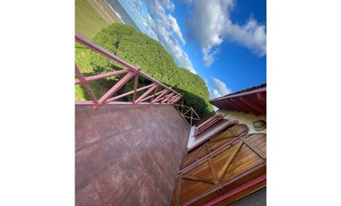 Casa ideal para proyectos frente al mar !!!