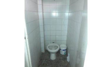 DOS EDIFICIOS EN 