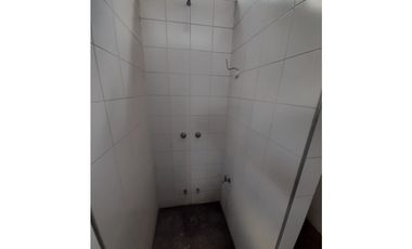 DOS EDIFICIOS EN 