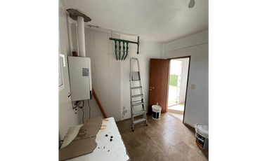 Propiedad de 6 ambientes a una cuadra de la playa, Santa Clara Del Mar