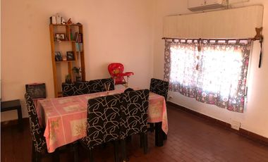 CASA INDIVISA. EXCELENTE UBICACION. FINANCIACION PRIVADA