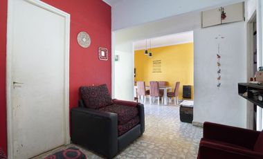 VENTA PH 4 AMB. CON TERRAZA Y COCHERA - AVELLANEDA