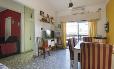 VENTA PH 4 AMB. CON TERRAZA Y COCHERA - AVELLANEDA