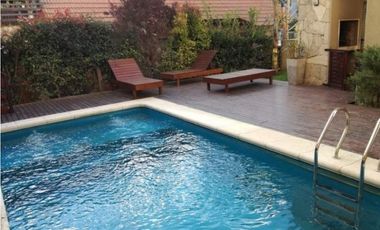 Departamento de 3 ambientes con pileta climatizada