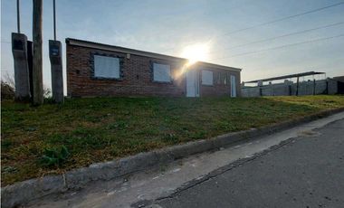 SE VENDE HERMOSA CASA EN SAN BENITO.