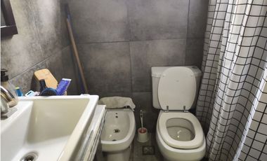 CASA LUJAN CENTRICA CON DPTO APARTE