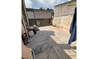 CASA AMERICANA y DEPTO DOS AMBIENTES EN VENTA. ITUZAINGO NORTE