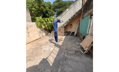 CASA AMERICANA y DEPTO DOS AMBIENTES EN VENTA. ITUZAINGO NORTE