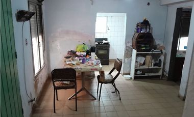 CASA TRES AMBIENTES Y VIVIENDA A TERMINAR EN VENTA - ITUZAINGO NORTE