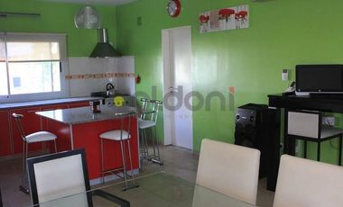 Excelente propiedad con Piscina en Altos de Hudson ll