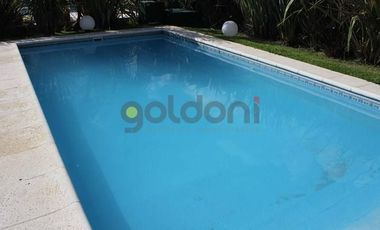 Excelente propiedad con Piscina en Altos de Hudson ll