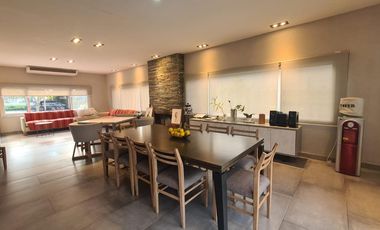 Alquiler Anual Casa 4 amb. Al Rio barrio San Benito Villanueva Tigre