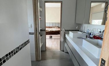 Alquiler Anual Casa 4 amb. Al Rio barrio San Benito Villanueva Tigre