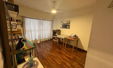 Casa 2 plantas con Patio en Venta - 4 ambientes - San Cristobal