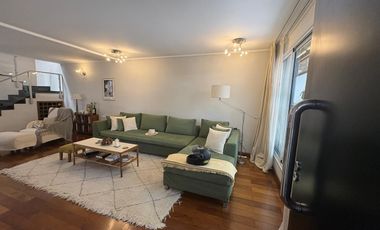 Casa 2 plantas con Patio en Venta - 4 ambientes - San Cristobal