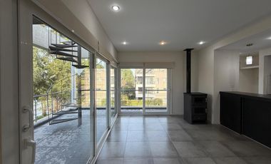 Departamento Condominio tres ambientes a la venta en Haras del sur II