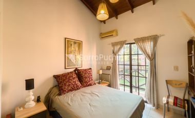 Venta departamento estilo dúplex de 4 ambientes con cochera en Ituzaingo.