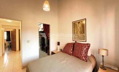 Venta departamento estilo dúplex de 4 ambientes con cochera en Ituzaingo.