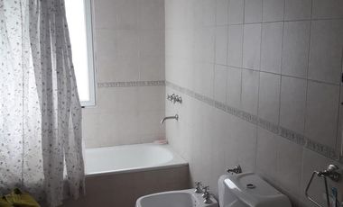 CASA MINIMALISTA EN 2  PLANTAS  VENADO II