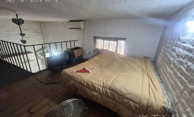 Venta ph 2 ambientes con patio en Sarandí