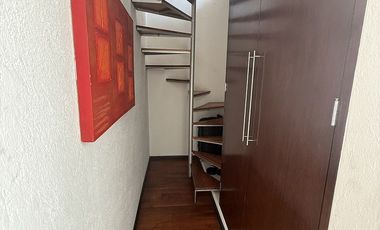 CASA EN VENTA EN LA ESTADÍA