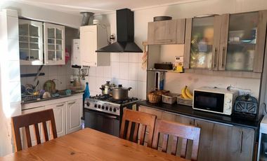 Casa en venta 9D/3B c/ estacionamiento cerca Hospital Regional de Rancagua