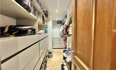 Apartamento con terraza - El Poblado - Medellín