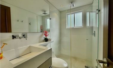 Apartamento con terraza - El Poblado - Medellín