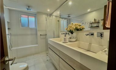 Apartamento con terraza - El Poblado - Medellín