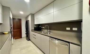 Apartamento con terraza - El Poblado - Medellín