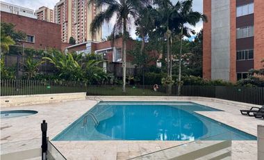 Apartamento con terraza - El Poblado - Medellín