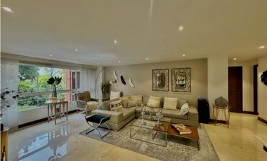 Apartamento con terraza - El Poblado - Medellín