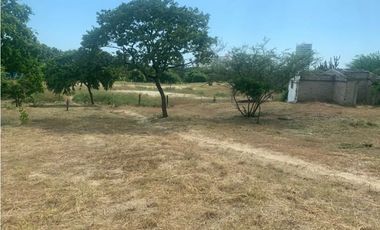 Se vende o permuta lote en vista hermosa santa Marta