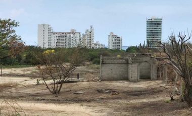 Se vende o permuta lote en vista hermosa santa Marta