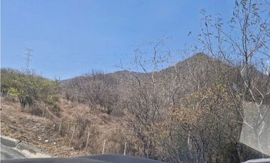 Se vende lote en Santa Marta via alterna zona industrial