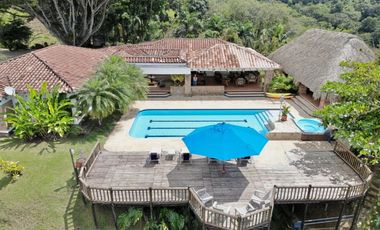 Finca en venta - Venecia Antioquia