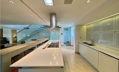 Apartamento Penthouse de Lujo - El Poblado - Medellín