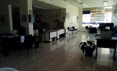 Local en Venta o Renta  Plaza Dorada una cuadra de Boulevard 5 de Mayo Puebla