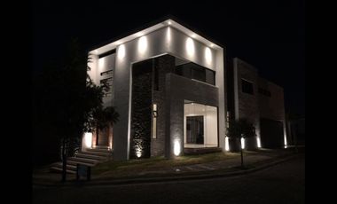 Casa en Venta en Lomas de Angelopolis San Andres Cholula Puebla