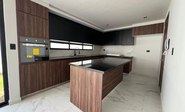 Casa en Renta o Venta Lomas de Angelópolis II