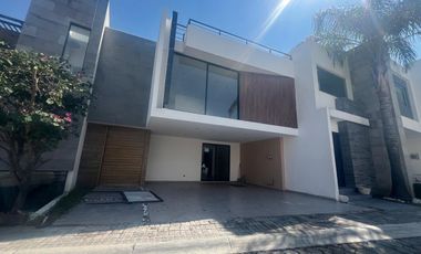 Casa en Renta o Venta Lomas de Angelópolis II