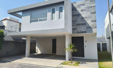 Casa en Renta o Venta Residencial Granada La Radial San Andrés Cholula