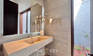 Casa en Venta en Sendero las Lomas - Valle Escondido