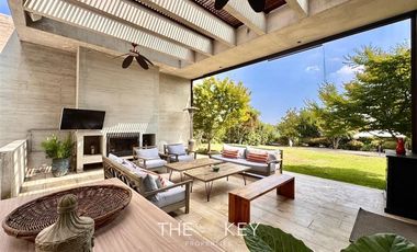 Casa en Venta en Sendero las Lomas - Valle Escondido