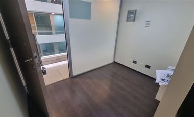 Oficina en Arriendo en Esquina Estoril