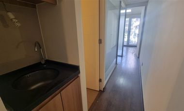 Oficina en Arriendo en Esquina Estoril