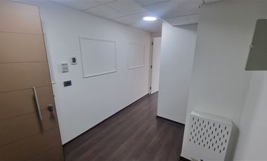 Oficina en Arriendo en Esquina Estoril