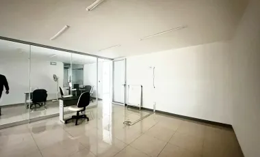 Oficina en renta en Xocoyahualco, Tlalnepantla de Baz, México