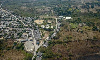 Se vende finca de 100 hectarias para urbanismo o ganaderia galapa