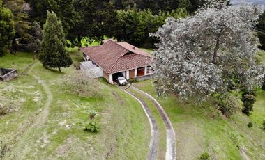 Casa finca - Santa Elena - Medellín